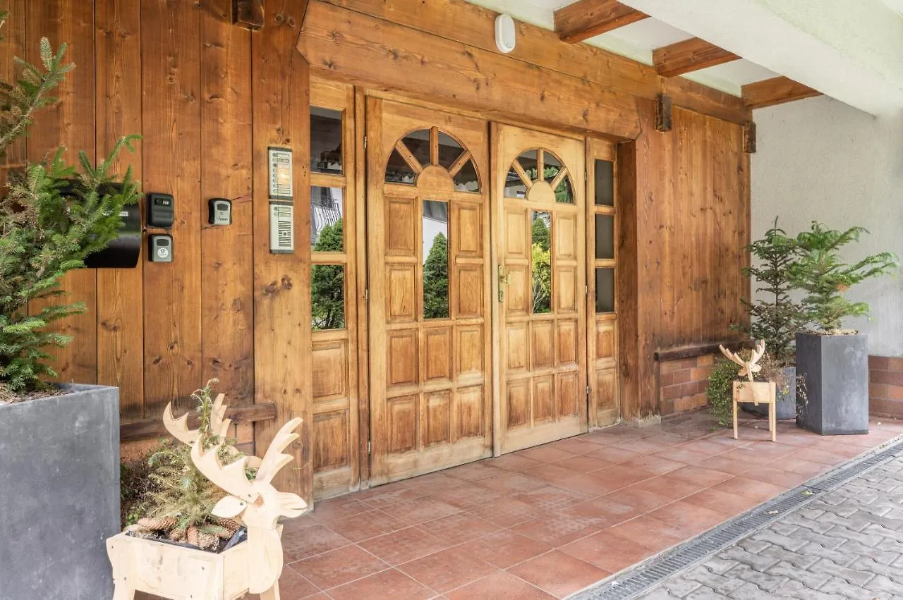 Goralska Izba W Zakopanem Apartzakop アパート ザコパネ